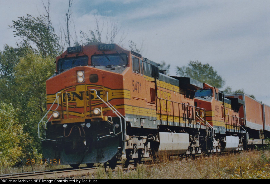 BNSF 5471 West